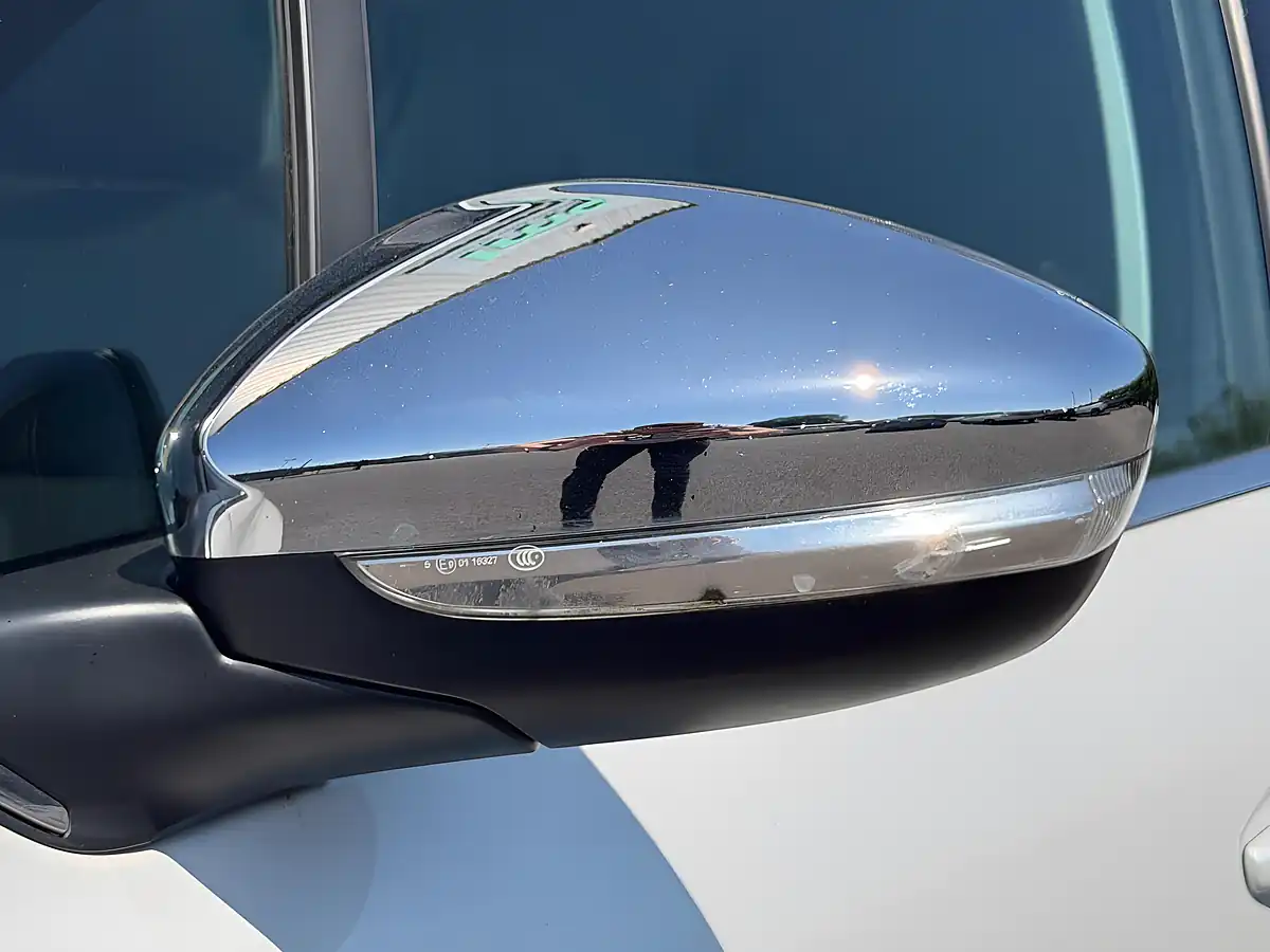 Used 2018 Peugeot 208 Allure Premium White - Interior and Exterior details 13