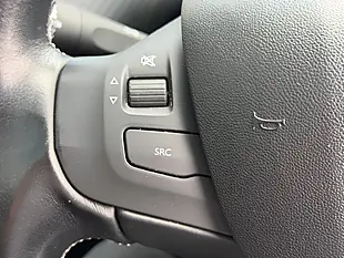 Used 2018 Peugeot 208 Allure Premium White - Interior and Exterior details 17