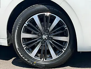 Used 2018 Peugeot 208 Allure Premium White - Interior and Exterior details 9
