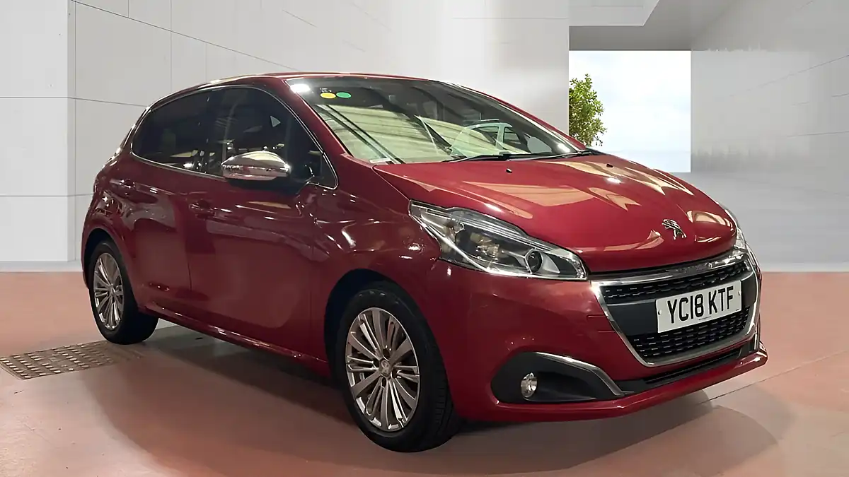 Used 2018 Peugeot 208 Allure Red - Interior and Exterior details 13
