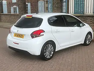 Used 2018 Peugeot 208 Allure White - Interior and Exterior details 13