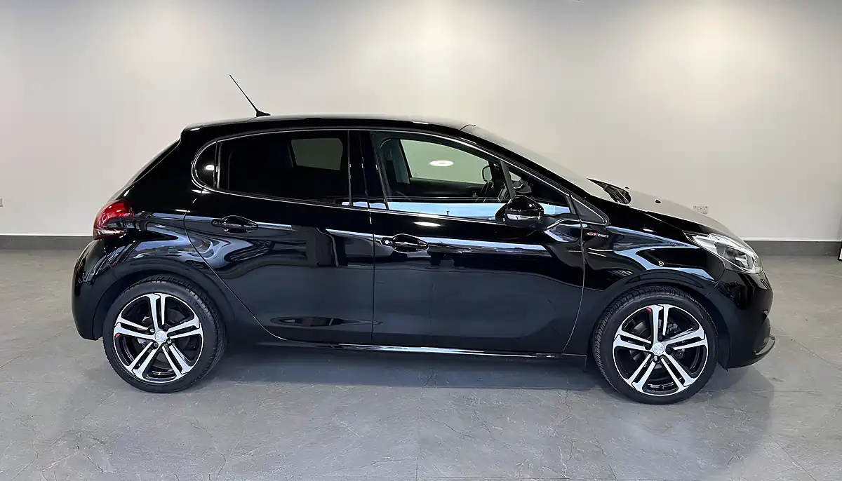 Used 2018 Peugeot 208 GT Line Black - Interior and Exterior details 2