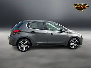 Used 2018 Peugeot 208 GT Line Blue Nimbus Grey - Interior and Exterior details 6