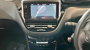 Used 2018 Peugeot 208 GT Line Grey - Interior and Exterior details 10