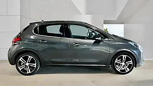 Used 2018 Peugeot 208 GT Line Grey - Interior and Exterior details 7