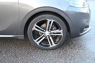 Used 2018 Peugeot 208 GT Line Grey - Interior and Exterior details 5