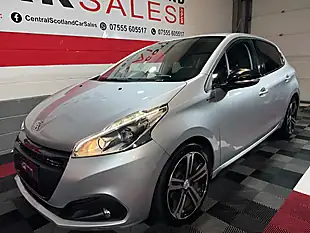 Used 2018 Peugeot 208 GT Line Silver - Interior and Exterior details 2