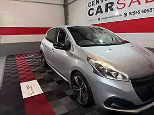 Used 2018 Peugeot 208 GT Line Silver - Interior and Exterior details 5