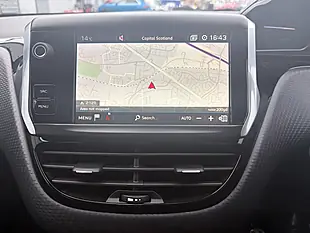 Used 2018 Peugeot 208 GT Line White - Interior and Exterior details 18