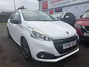 Used 2018 Peugeot 208 GT Line White - Interior and Exterior details 3