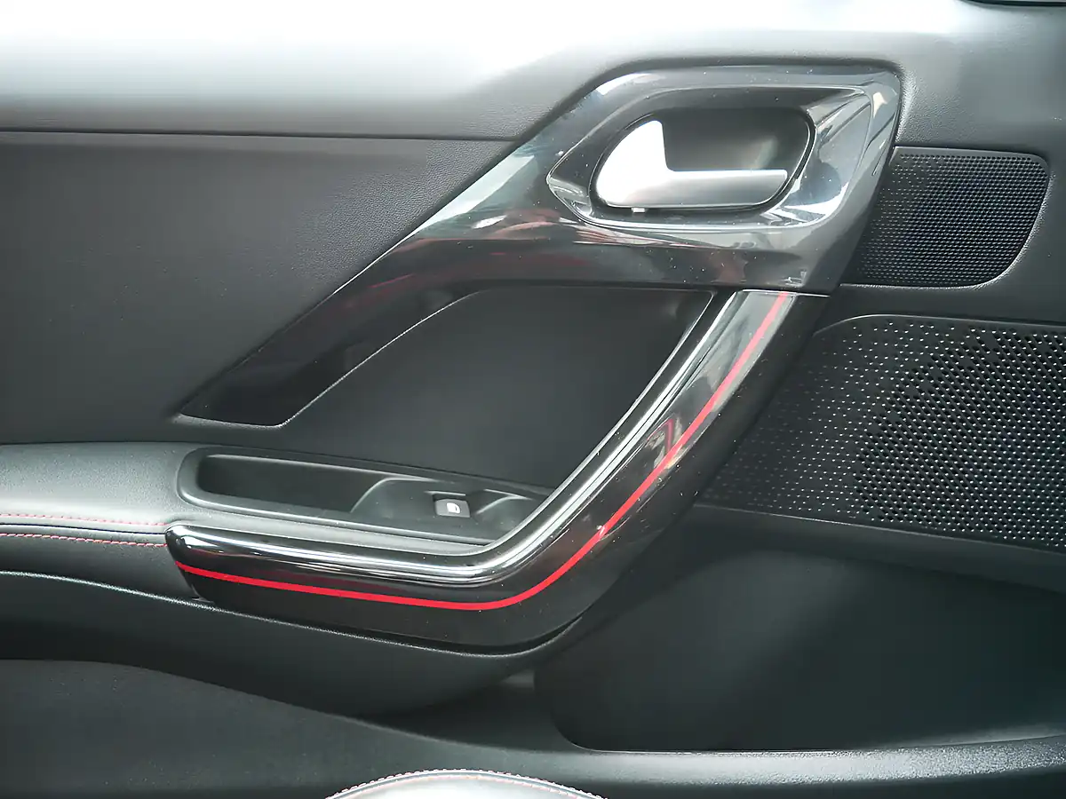 Used 2018 Peugeot 208 GTI Prestige Rioja Red - Interior and Exterior details 18