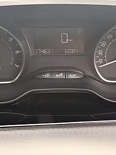 Used 2018 Peugeot 208 Signature Blue - Interior and Exterior details 6