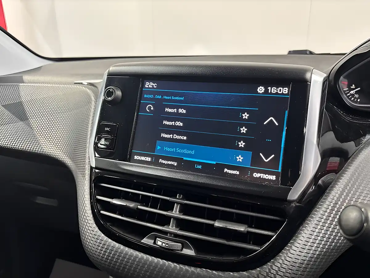 Used 2018 Peugeot 208 Signature Red - Interior and Exterior details 16