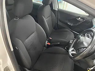 Used 2018 Peugeot 208 Signature White - Interior and Exterior details 16