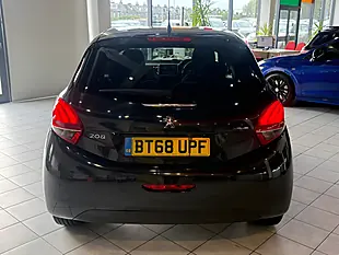 Used 2018 Peugeot 208 Tech Edition Grey - Interior and Exterior details 10