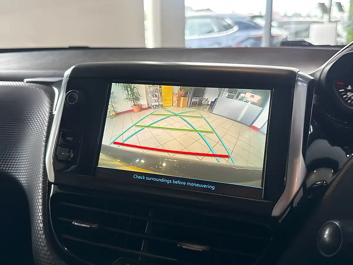 Used 2018 Peugeot 208 Tech Edition Grey - Interior and Exterior details 15