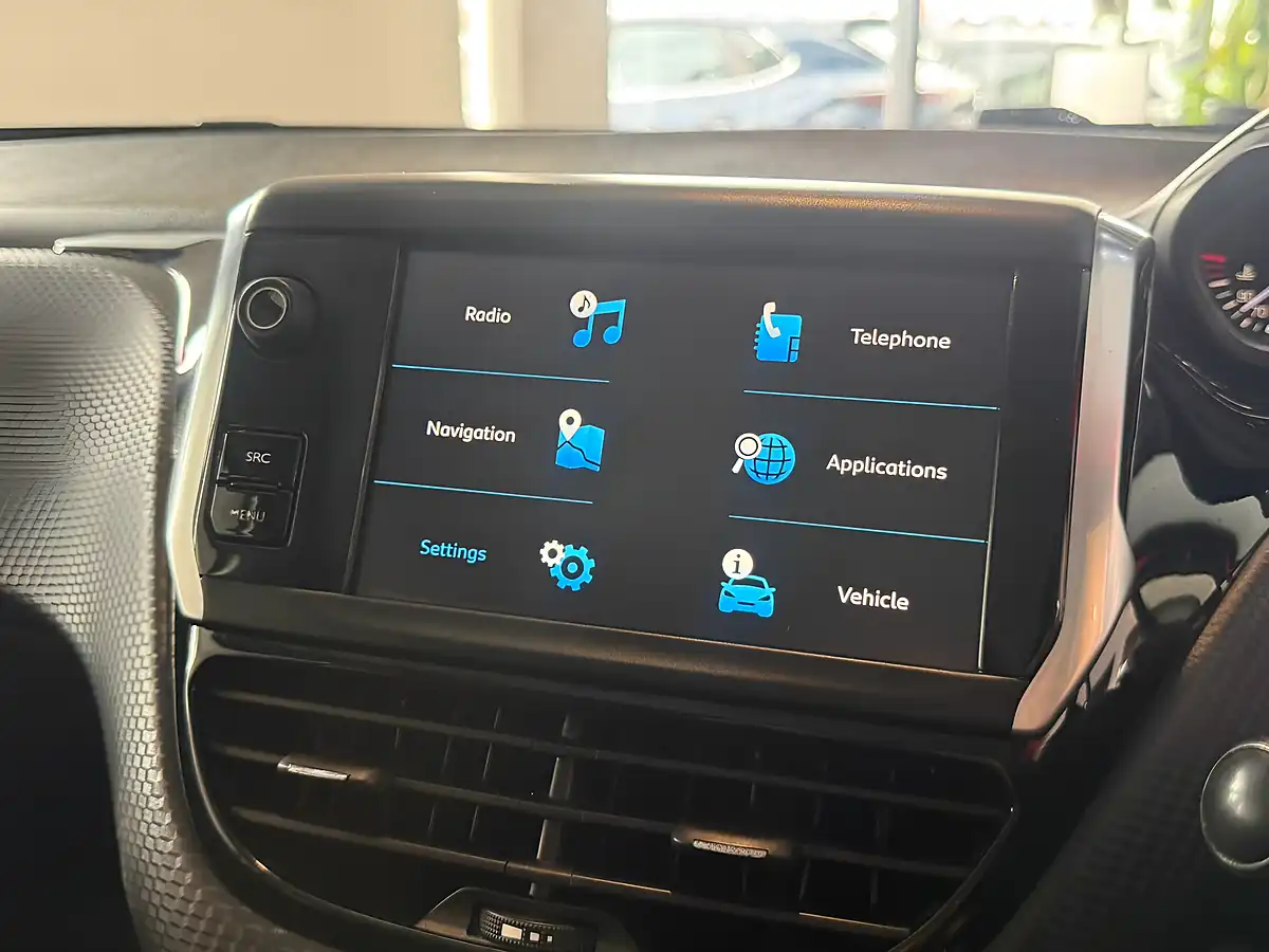 Used 2018 Peugeot 208 Tech Edition Grey - Interior and Exterior details 17