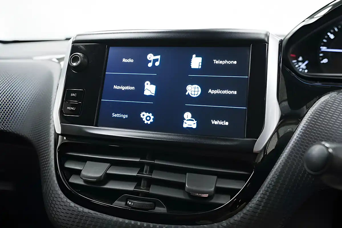 Used 2018 Peugeot 208 Tech Edition Grey - Interior and Exterior details 14