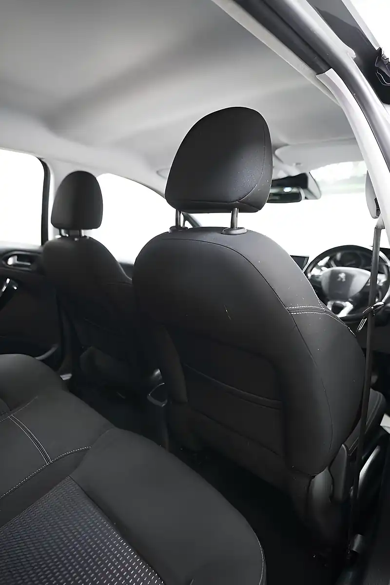 Used 2018 Peugeot 208 Tech Edition Grey - Interior and Exterior details 20