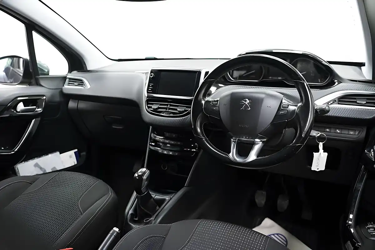 Used 2018 Peugeot 208 Tech Edition Grey - Interior and Exterior details 5