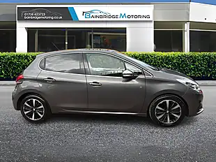 Used 2018 Peugeot 208 Tech Edition Grey - Interior and Exterior details 2