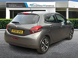 Used 2018 Peugeot 208 Tech Edition Grey - Interior and Exterior details 3