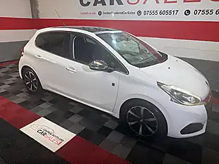 Used 2018 Peugeot 208 Tech Edition White - Interior and Exterior details 8