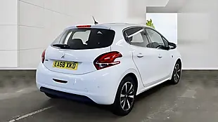 Used 2018 Peugeot 208 Tech Edition White - Interior and Exterior details 8