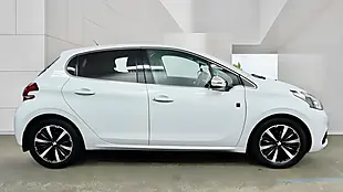Used 2018 Peugeot 208 Tech Edition White - Interior and Exterior details 9
