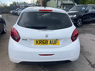 Used 2018 Peugeot 208 Tech Edition White - Interior and Exterior details 4