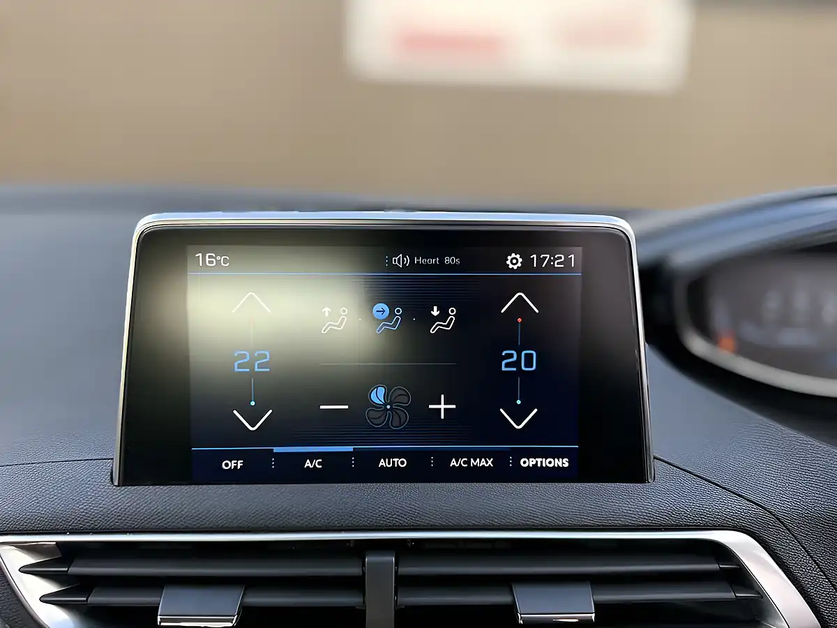 Used 2018 Peugeot 3008 Active Black - Interior and Exterior details 16