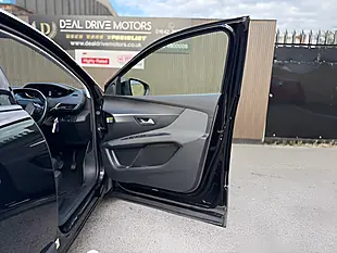 Used 2018 Peugeot 3008 Active Black - Interior and Exterior details 9