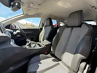 Used 2018 Peugeot 3008 Allure Amazonite Grey - Interior and Exterior details 14
