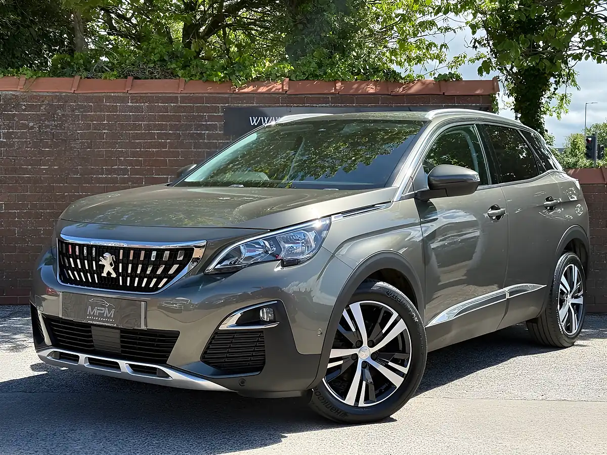 Used 2018 Peugeot 3008 Allure Amazonite Grey - Interior and Exterior details 2
