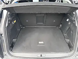 Used 2018 Peugeot 3008 Allure Black - Interior and Exterior details 16