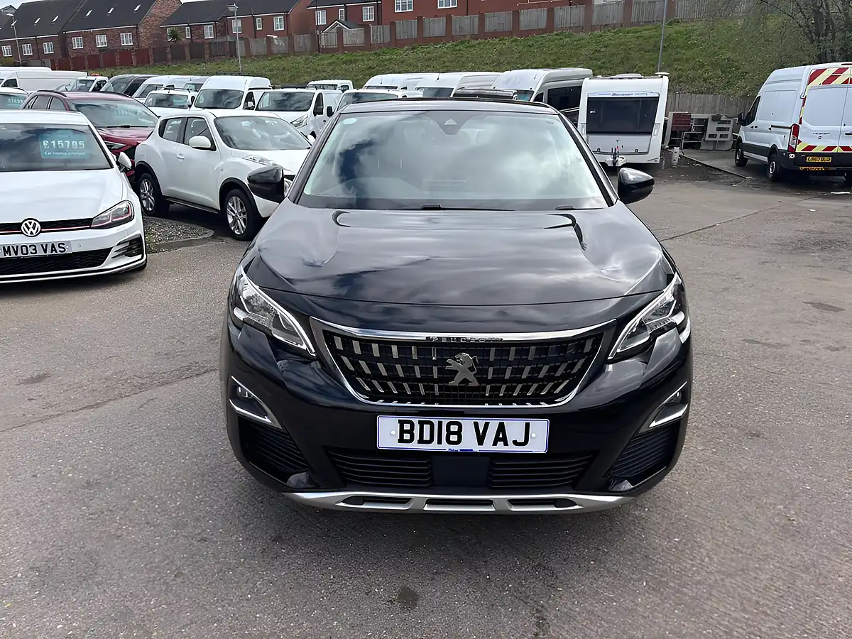 Used 2018 Peugeot 3008 Allure Black - Interior and Exterior details 2