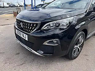 Used 2018 Peugeot 3008 Allure Black - Interior and Exterior details 3