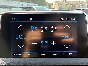 Used 2018 Peugeot 3008 Allure Blue - Interior and Exterior details 14