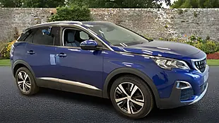 Used 2018 Peugeot 3008 Allure Blue - Interior and Exterior details 4
