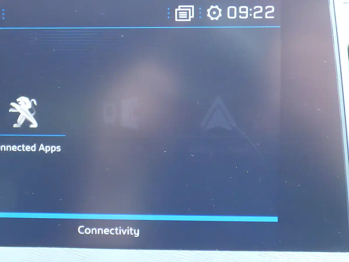 Used 2018 Peugeot 3008 Allure Blue - Interior and Exterior details 15