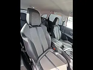 Used 2018 Peugeot 3008 Allure Bronze - Interior and Exterior details 14
