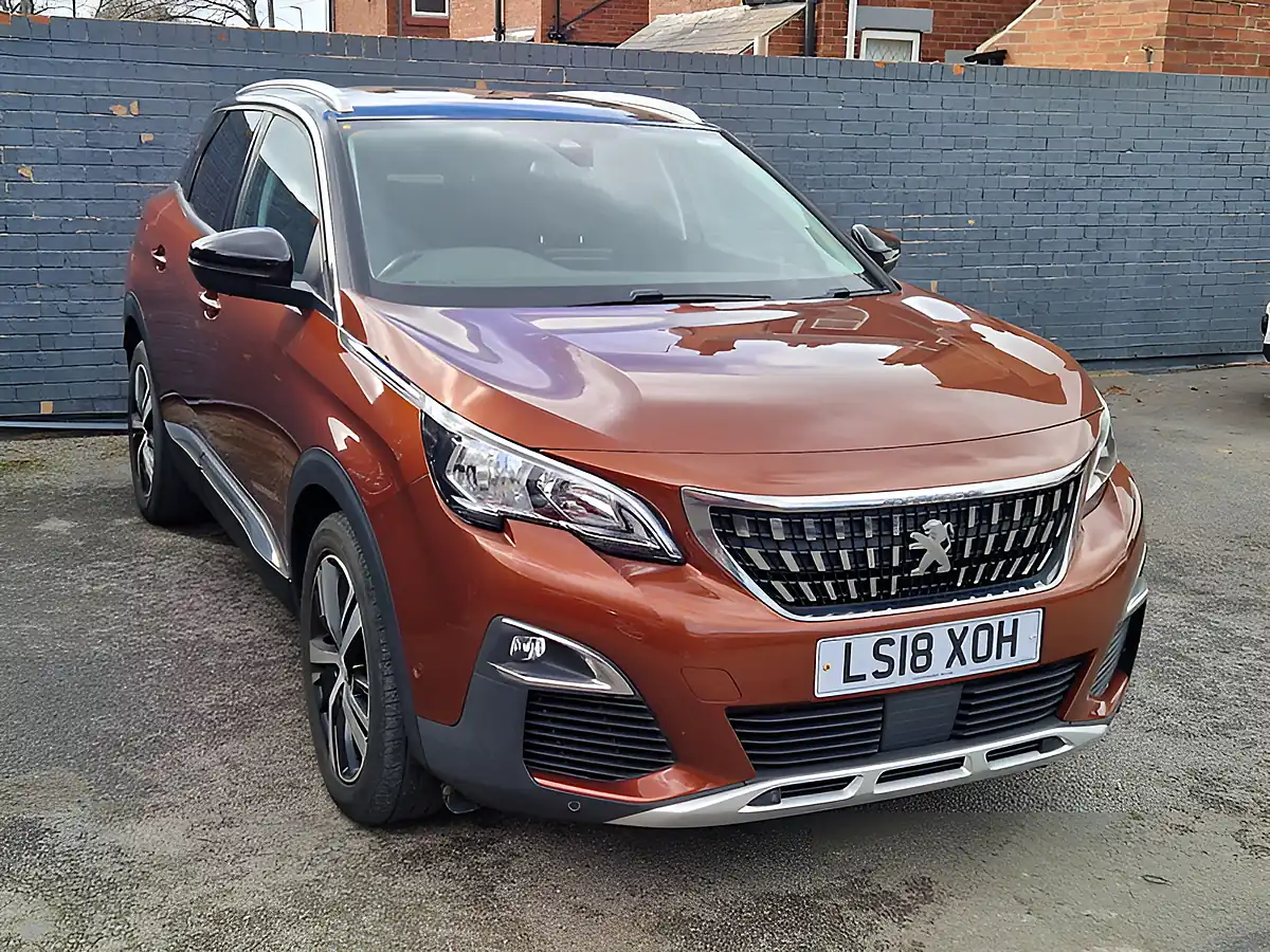 Used 2018 Peugeot 3008 Allure Bronze - Interior and Exterior details 3