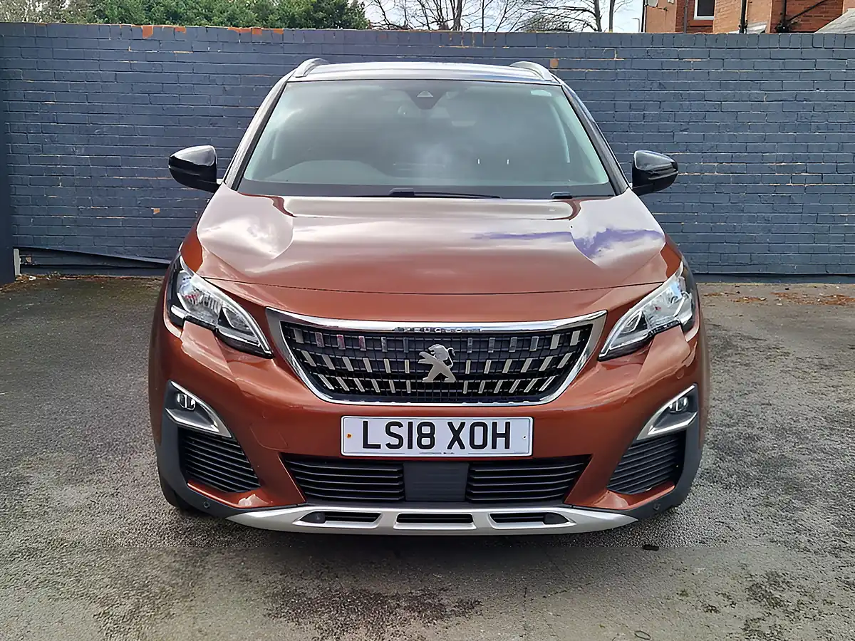 Used 2018 Peugeot 3008 Allure Bronze - Interior and Exterior details 4