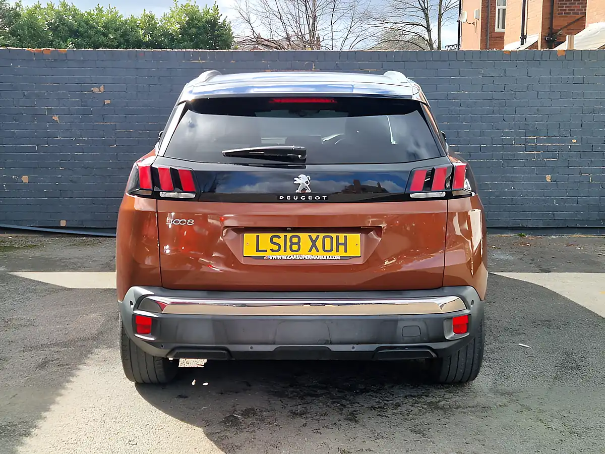 Used 2018 Peugeot 3008 Allure Bronze - Interior and Exterior details 9