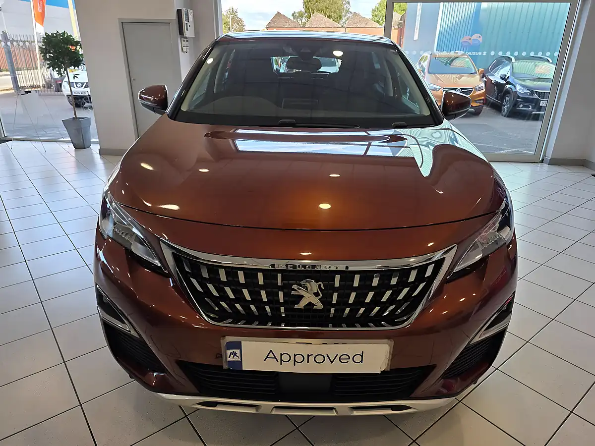 Used 2018 Peugeot 3008 Allure Bronze - Interior and Exterior details 5