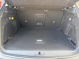 Used 2018 Peugeot 3008 Allure Bronze - Interior and Exterior details 19