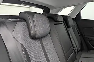 Used 2018 Peugeot 3008 Allure Grey - Interior and Exterior details 16
