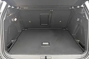 Used 2018 Peugeot 3008 Allure Grey - Interior and Exterior details 17