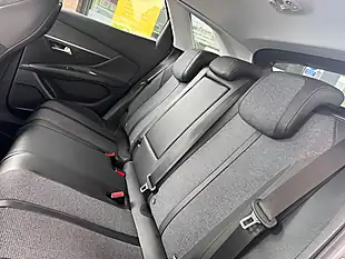 Used 2018 Peugeot 3008 Allure Grey - Interior and Exterior details 19
