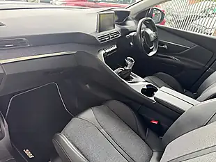 Used 2018 Peugeot 3008 Allure Grey - Interior and Exterior details 6